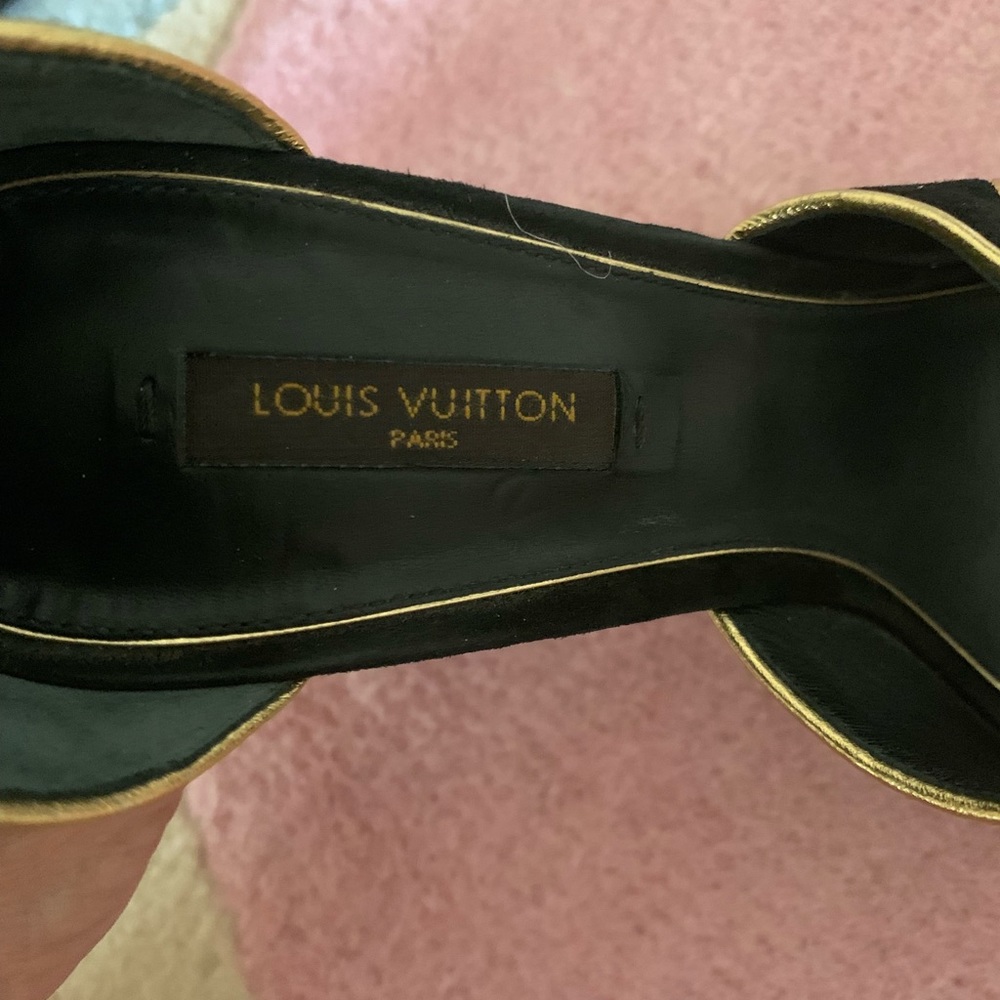 Louis Vuitton black and gold sandals - Picture 6 of 9